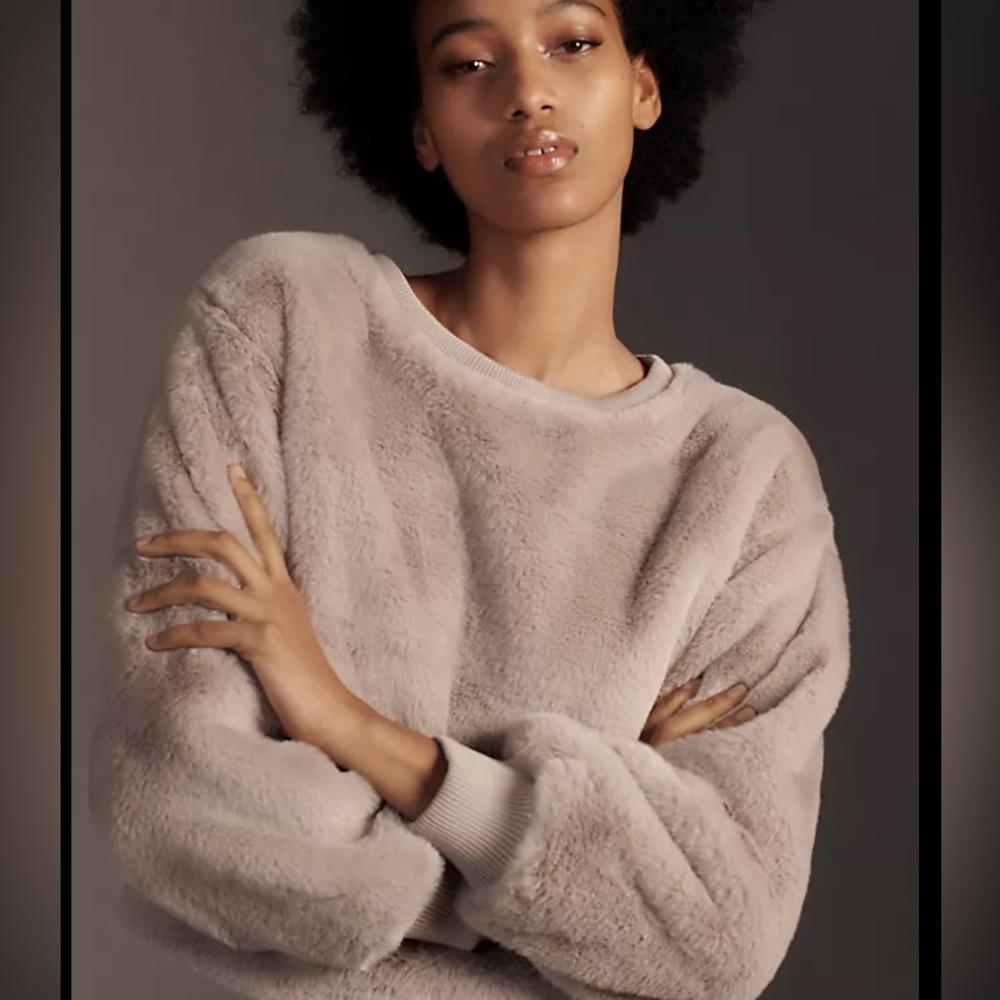 NWT ANTHROPOLOGIE FAUX FUR TOP